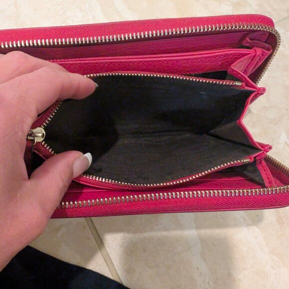 Gucci Soho Wallet - Picture 2 of 5